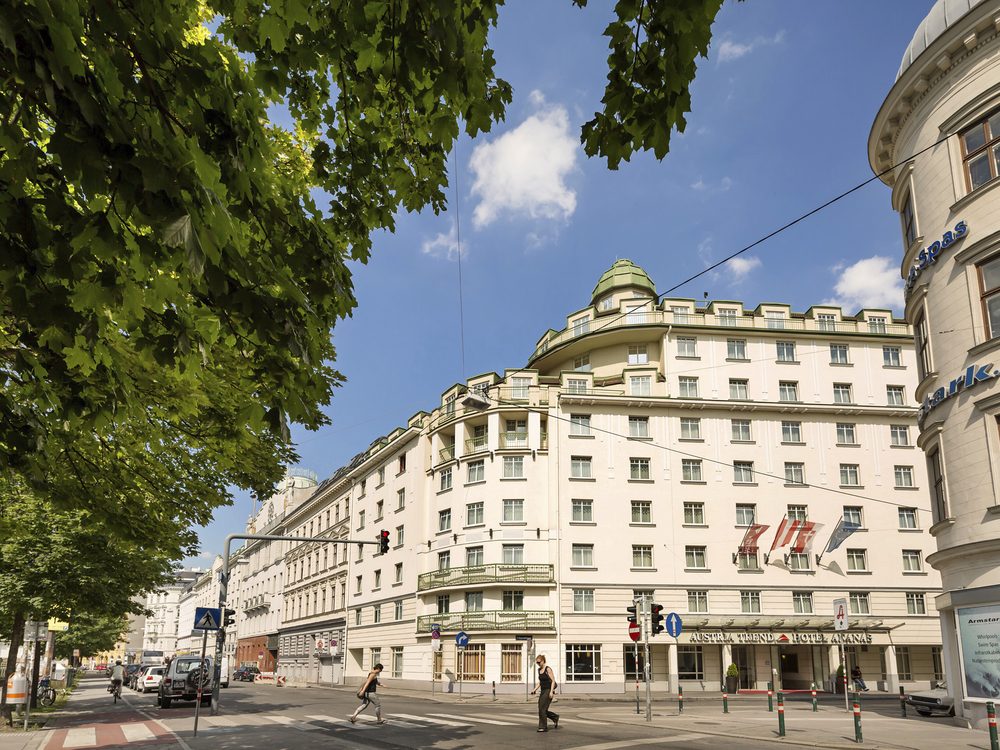 Außenansicht des Hotel Ananas