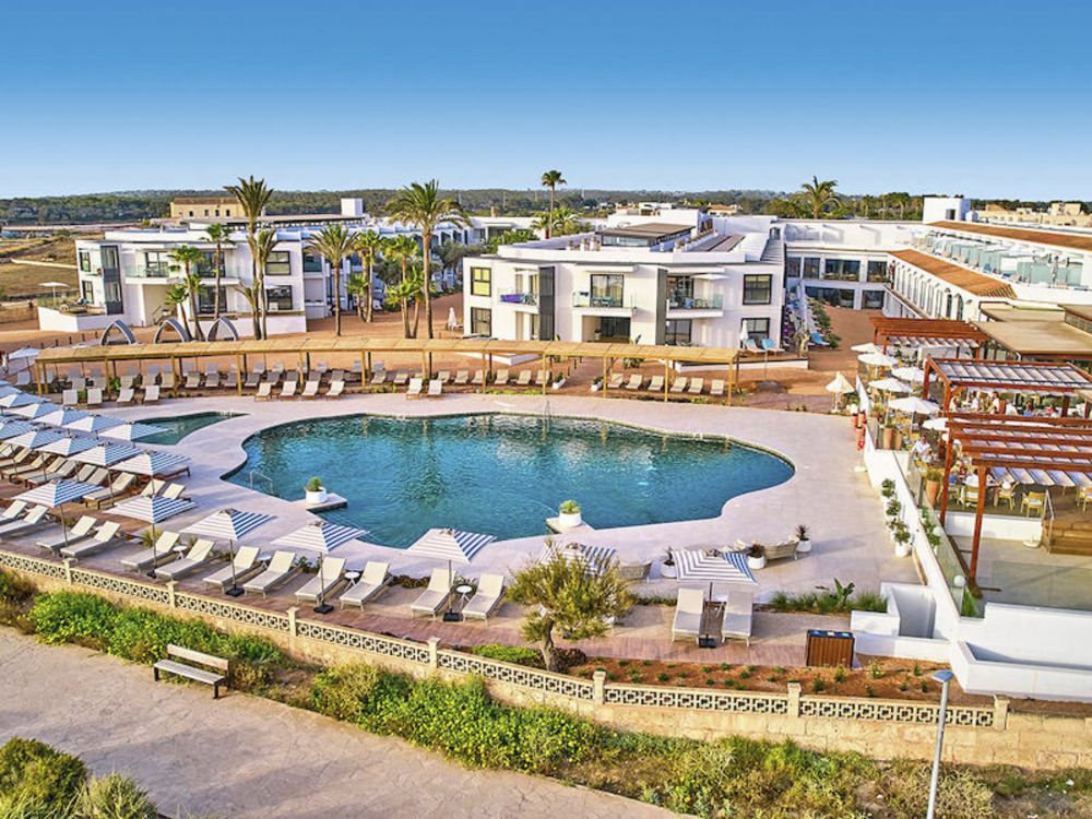 Universal Hotel Grand León & Spa