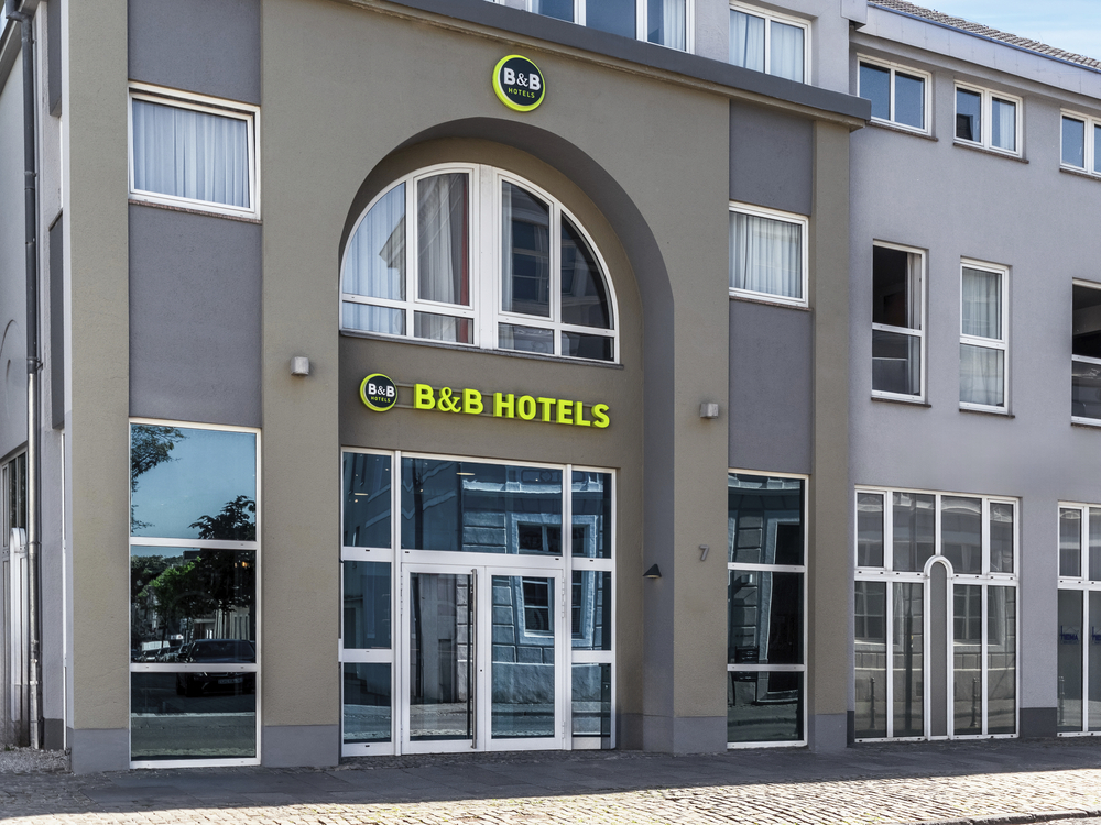 Außenansicht des B&B Hotel Eschweiler