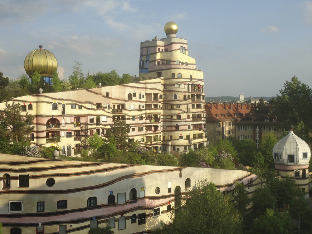 Hundertwasser Gebäude in Darmstadt