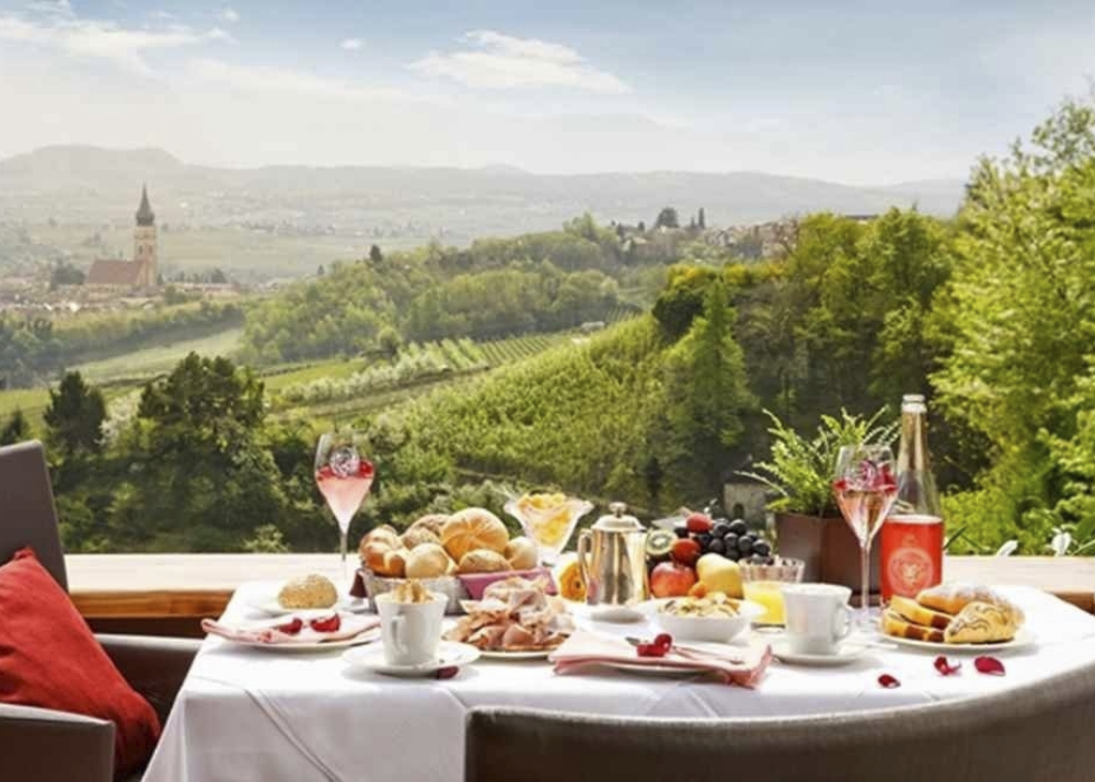 Frühstück im Schloss Hotel Korb, Südtirol, Italien