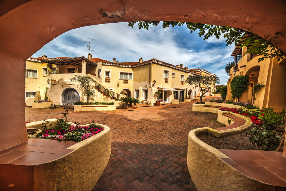 Bogen in Porto Cervo