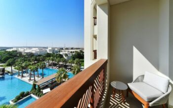 Al Messila A Luxury Collection Resort & Spa Balkon