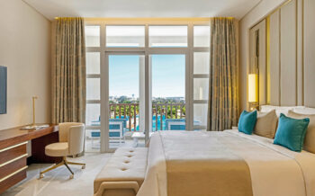 Al Messila A Luxury Collection Resort & Spa Zimmer Poolblick